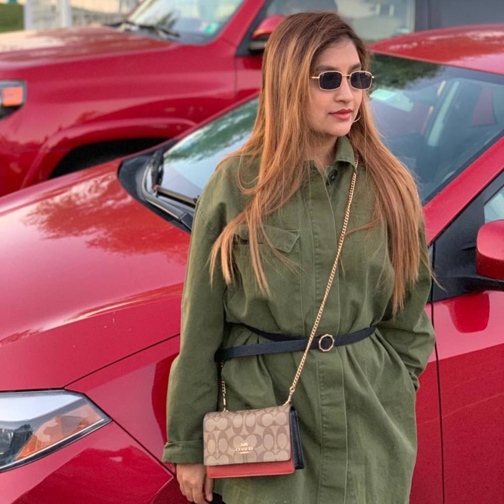 Meet your Posher, Arati